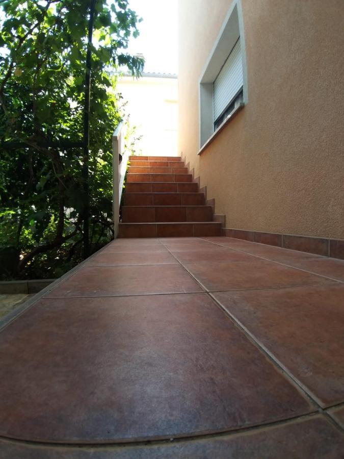 Appartamento Vodice Apartman Esterno foto