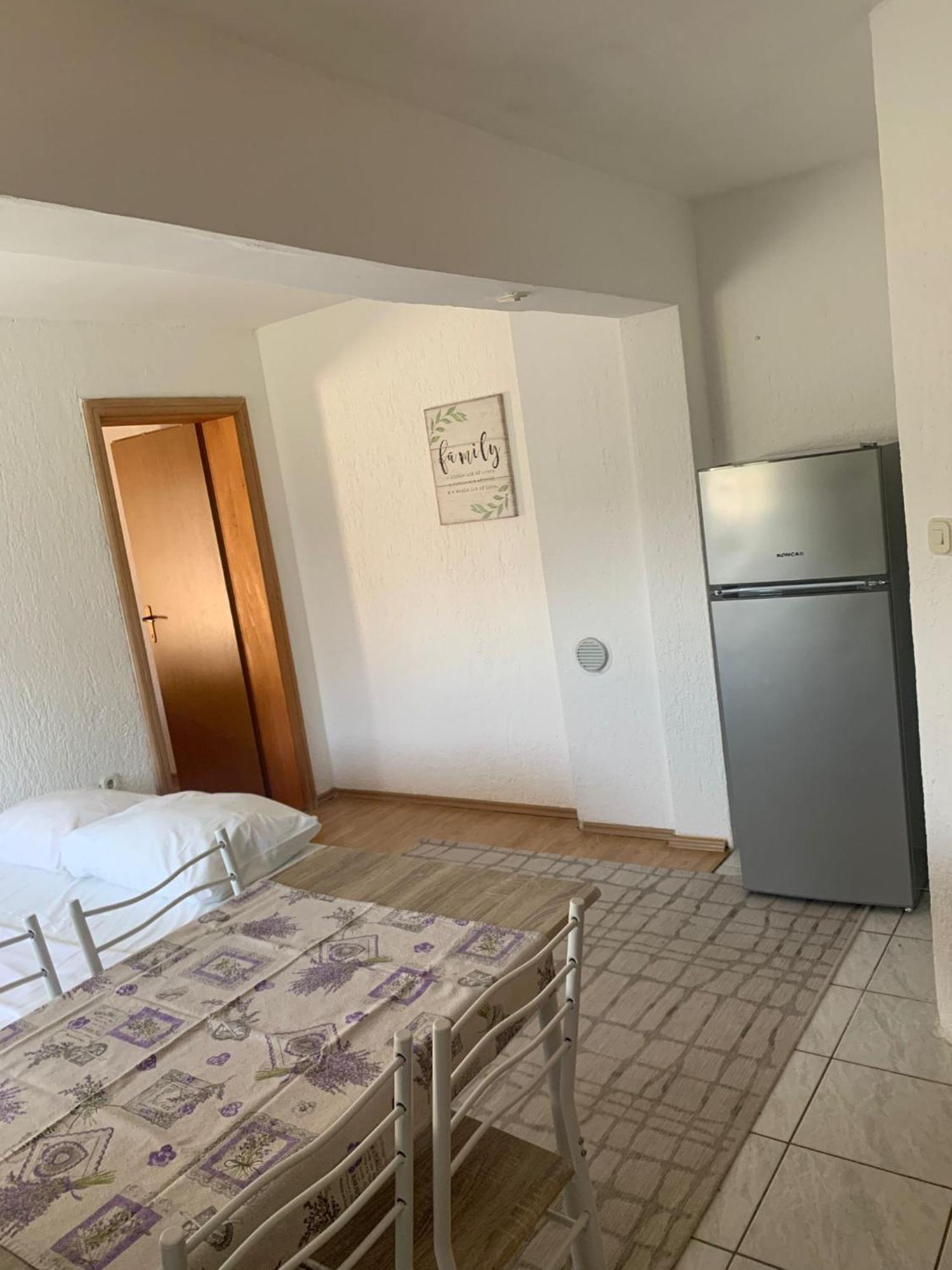 Appartamento Vodice Apartman Esterno foto