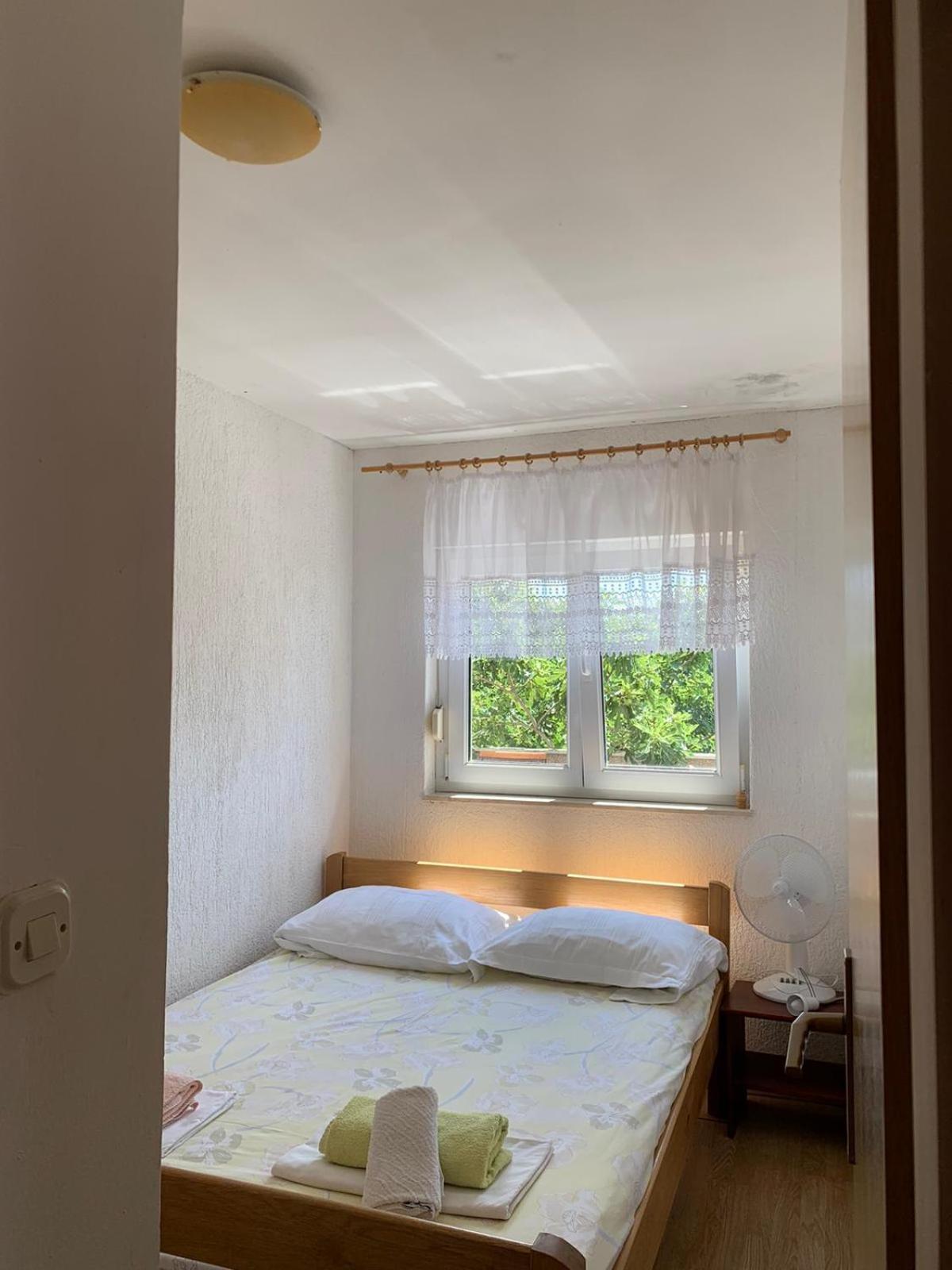 Appartamento Vodice Apartman Esterno foto