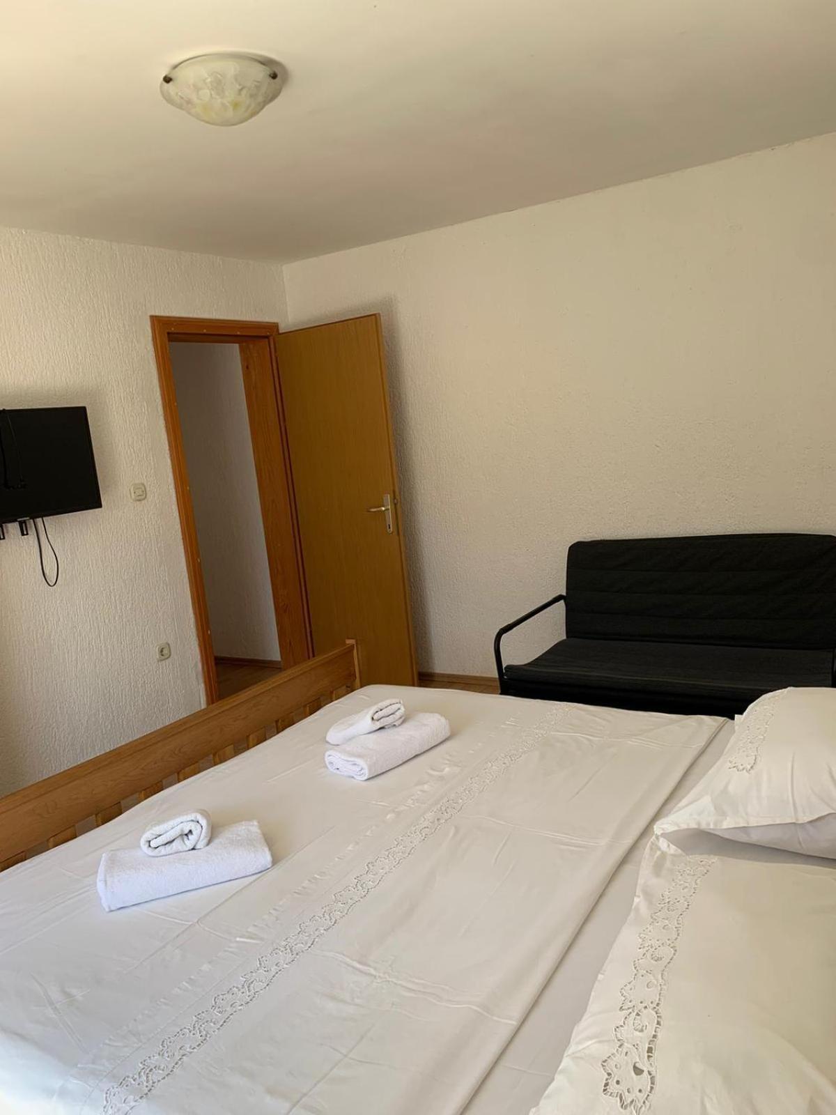 Appartamento Vodice Apartman Esterno foto